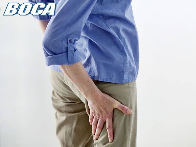 Bệnh thoát vị đĩa đệm gây đau mông khiến cơn đau diễn ra âm ỉ